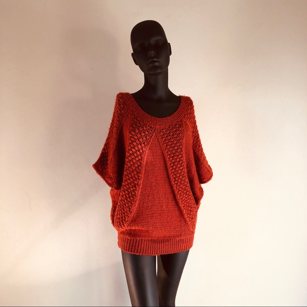 Von Maur Design History Burnt Orange Sweater - S